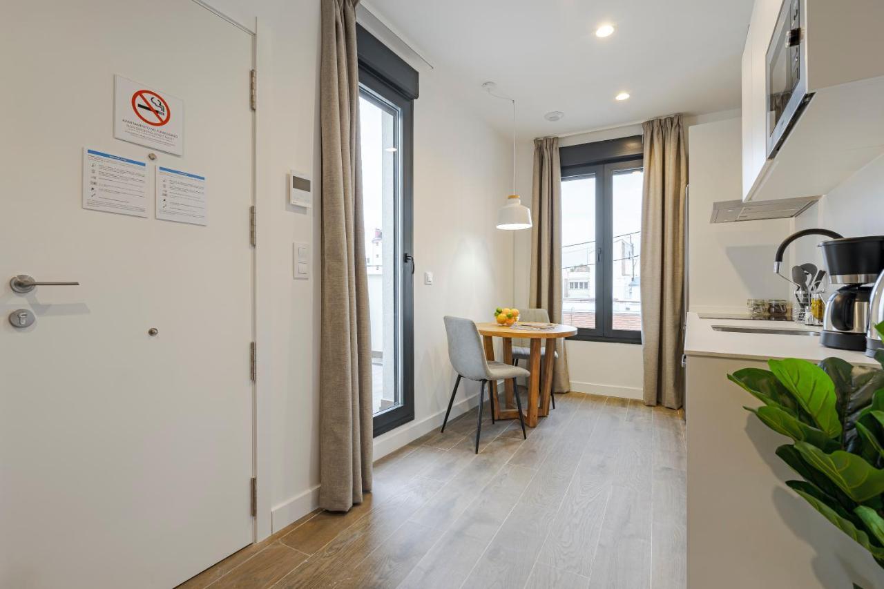 Feelathome Castilla Apartments Μαδρίτη Εξωτερικό φωτογραφία