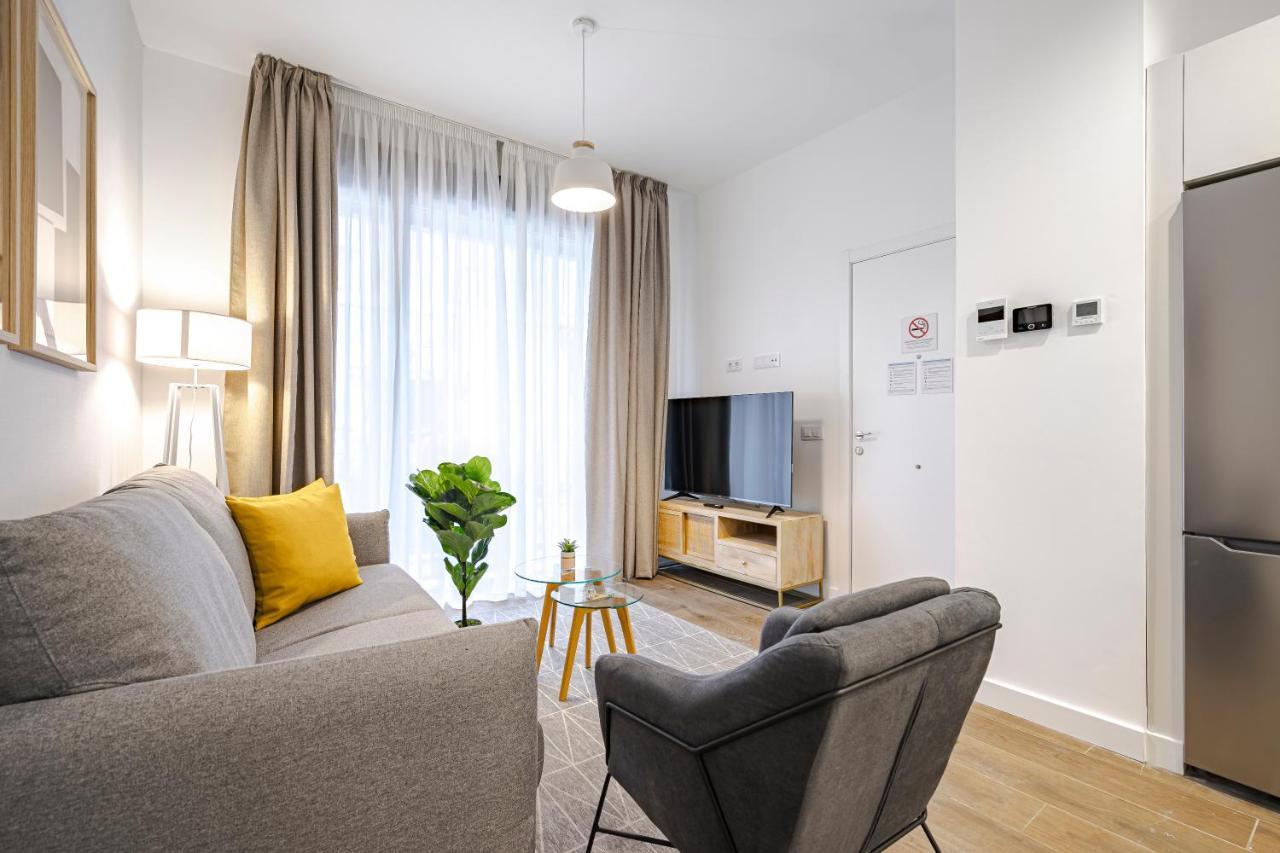 Feelathome Castilla Apartments Μαδρίτη Εξωτερικό φωτογραφία