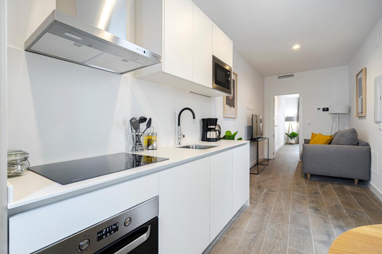 Feelathome Castilla Apartments Μαδρίτη Εξωτερικό φωτογραφία