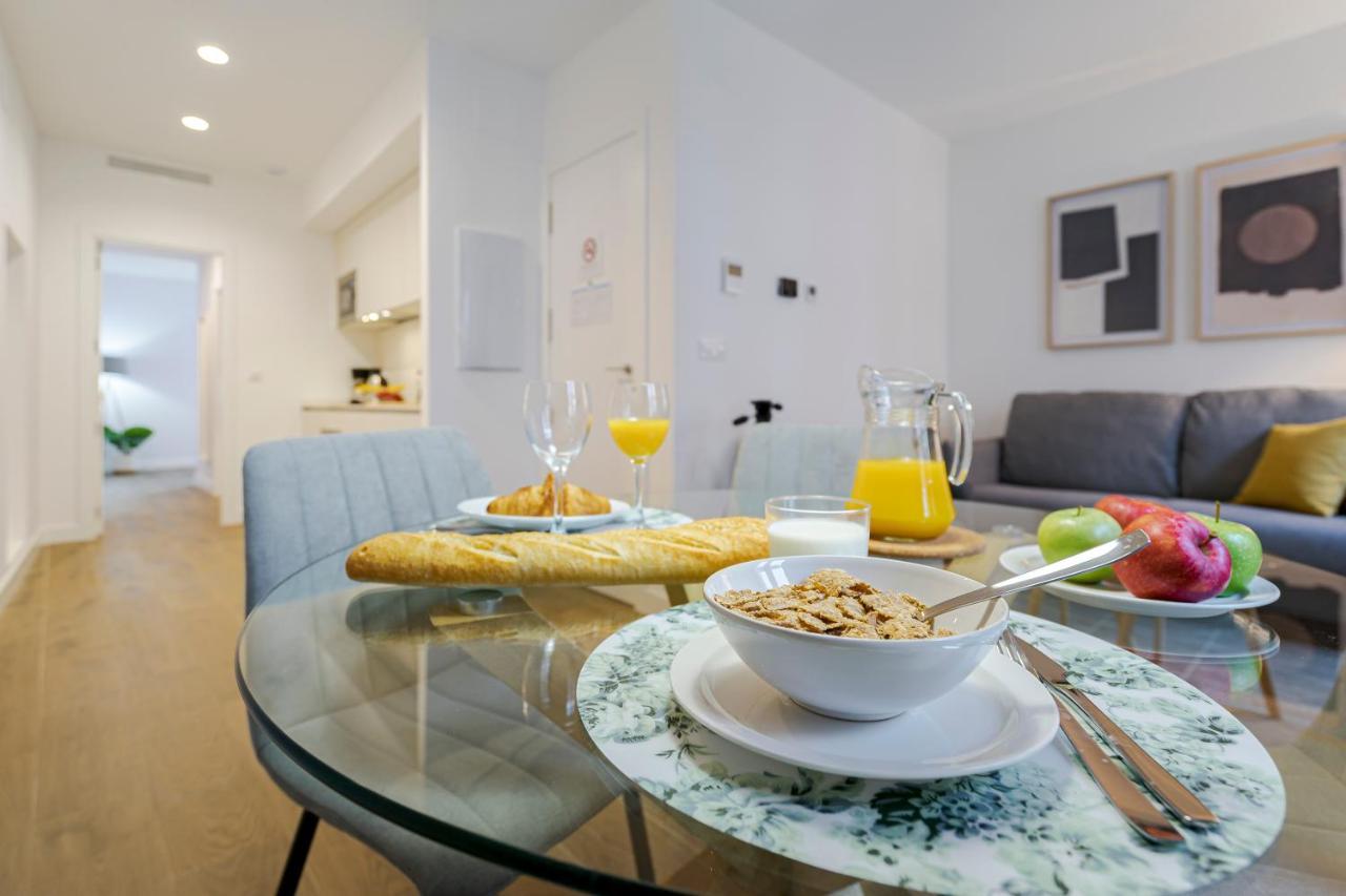 Feelathome Castilla Apartments Μαδρίτη Εξωτερικό φωτογραφία