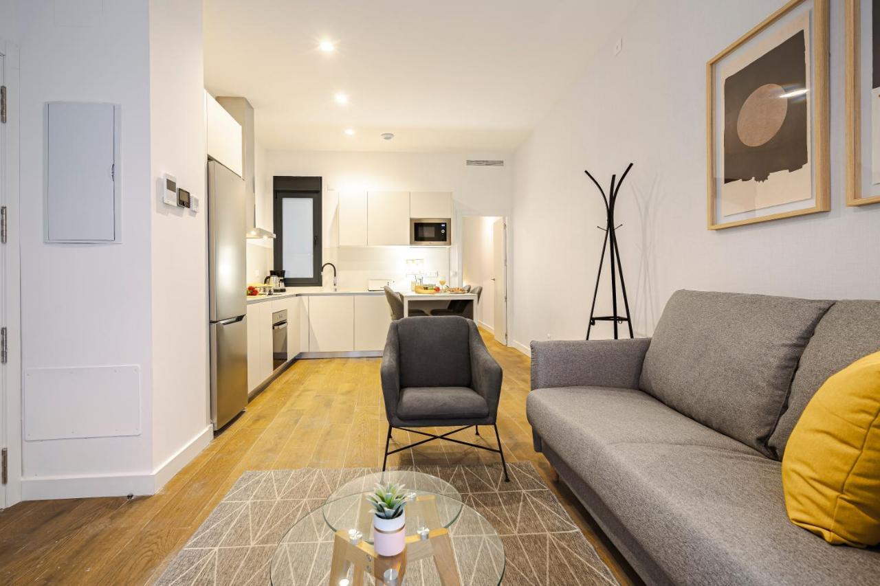 Feelathome Castilla Apartments Μαδρίτη Εξωτερικό φωτογραφία
