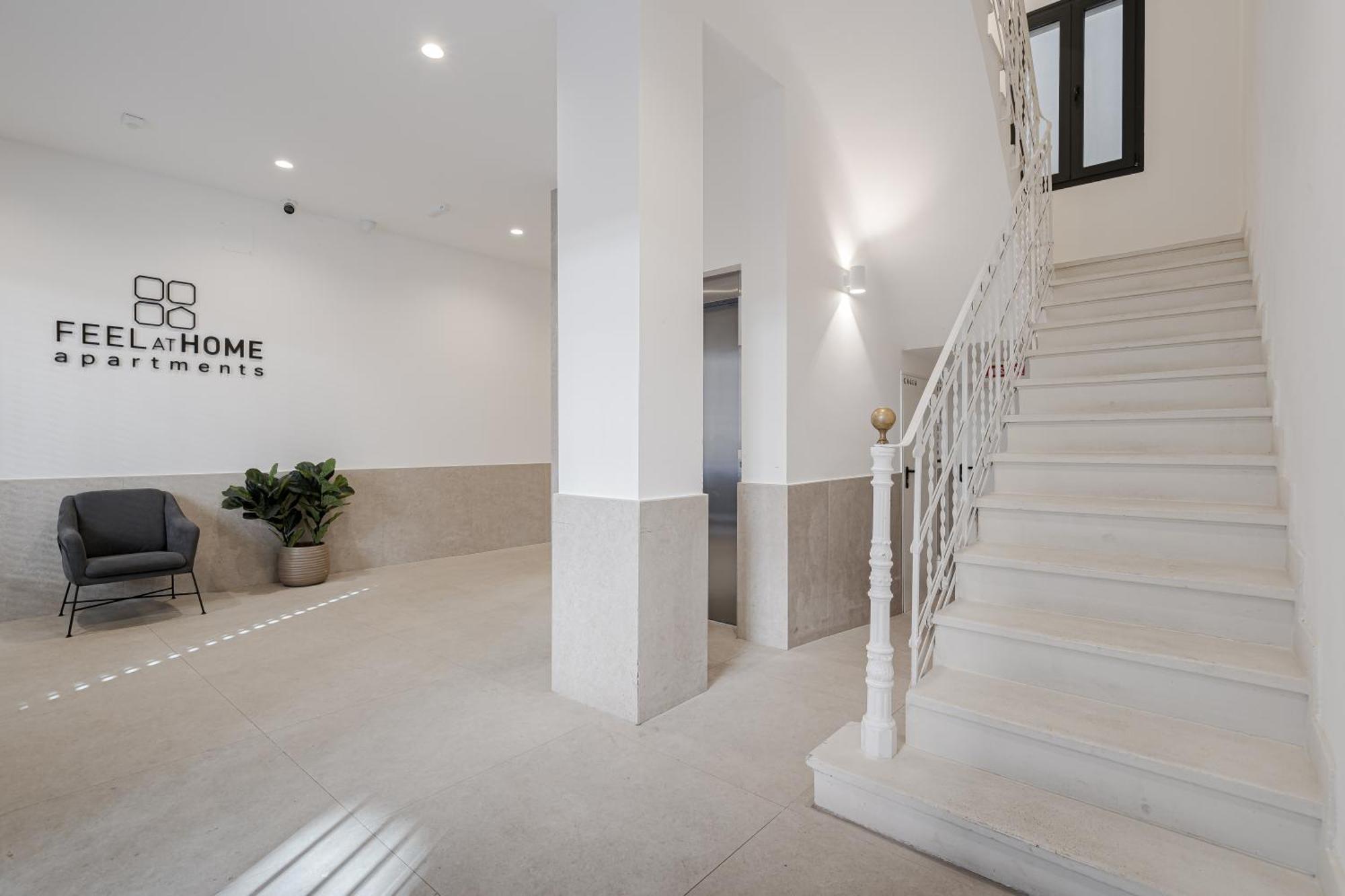 Feelathome Castilla Apartments Μαδρίτη Εξωτερικό φωτογραφία