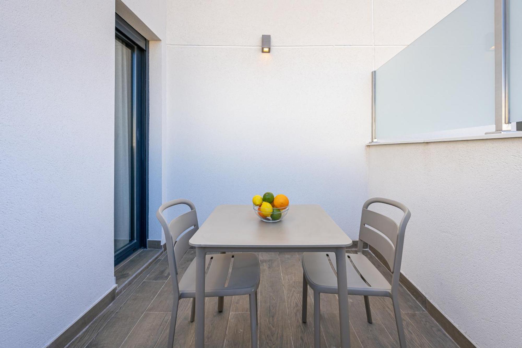 Feelathome Castilla Apartments Μαδρίτη Εξωτερικό φωτογραφία
