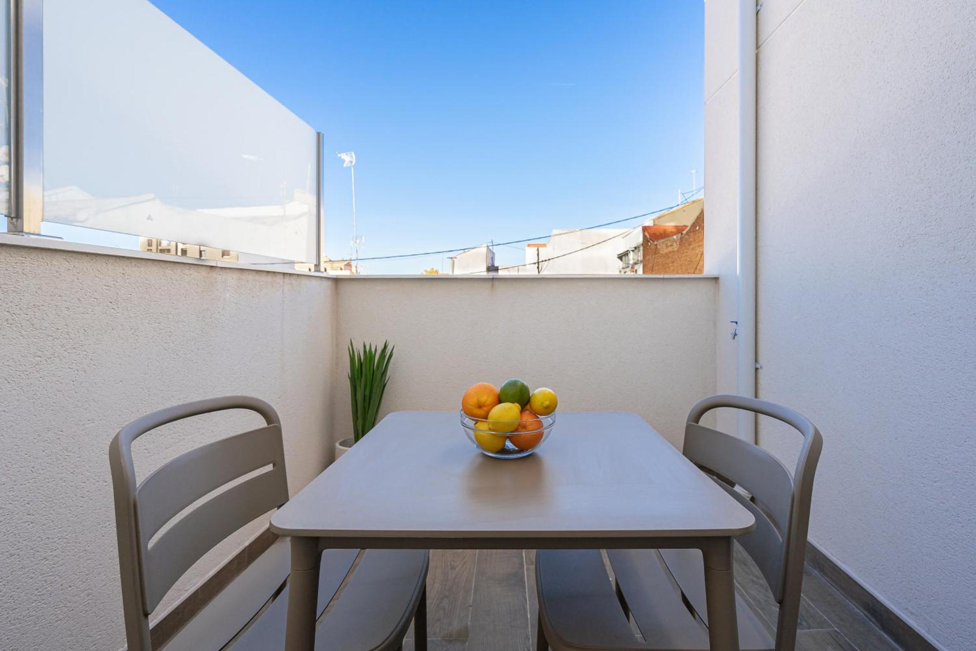 Feelathome Castilla Apartments Μαδρίτη Εξωτερικό φωτογραφία